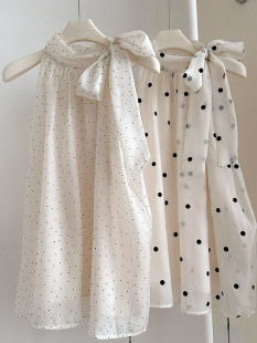 �����Y���c���|�o�䱳��Ů�����ļ�ϵ����첱�@���r�����°ٴ�