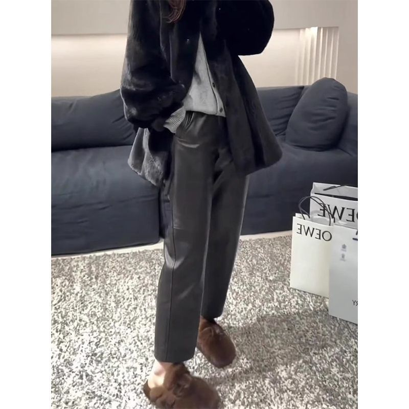 Women's Leather Pants Autumn Winter 2025 New Pu Matte High-Waisted Slim Petite Cropped Harem Cigarette Straight Pants Ins Women's Leather Pants Autumn Winter 2025 New Pu Matte High-Waisted Slim Petite Cropped Harem Cigarette Straight Pants Ins