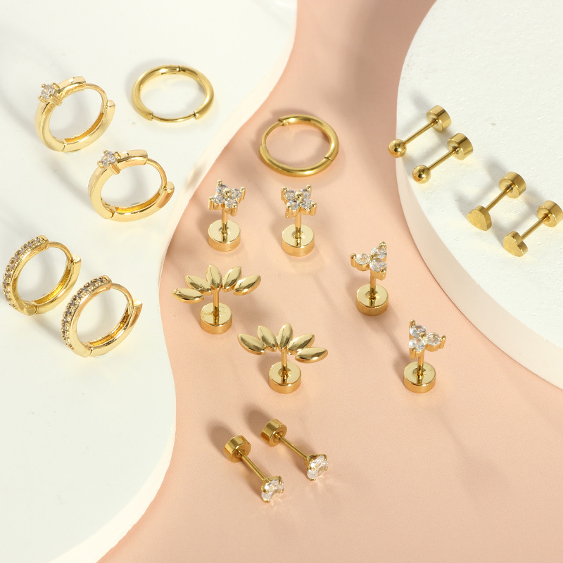 Labret piercing jewelry detail image