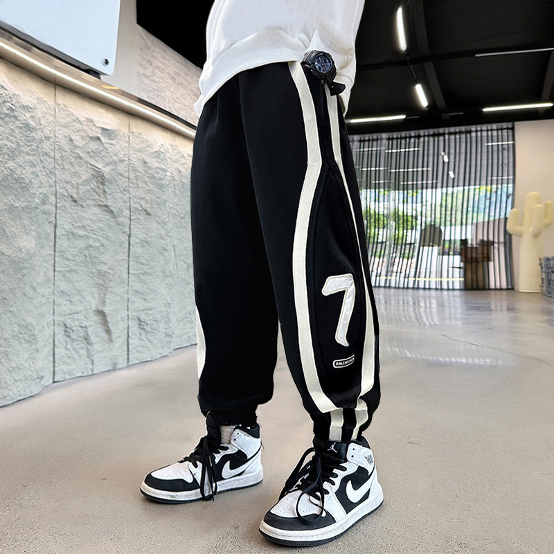 디지털 블랙 (봄과 가을)