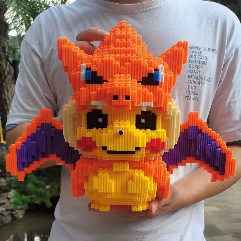 Конструктор (Lego) Огнедышащий Пикачу в драконе — коллекционная модель, с молоточком