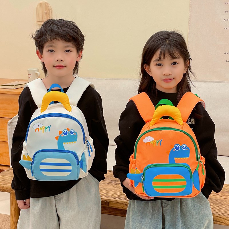 2025 nuevo bolso para niños de dibujos animados lindo mochila niños y niñas reducción de la carga mochila de jardín de infantes mochila para niños al por mayor