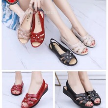 夏新品中老年简易平跟女士凉鞋厂家批发户外时尚逛街百搭女凉鞋