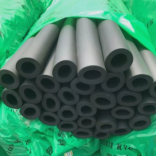 厂家批发橡塑保温管 管道保温隔热阻燃橡塑海绵管 空调彩管红蓝管