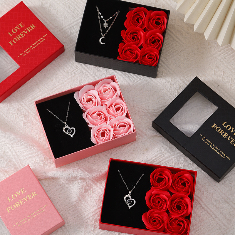 Anillo de regalo creativo transfronterizo del día de San Valentín Collar de rosas caja de joyería ventana caja de regalo ventana jabón joyería floral