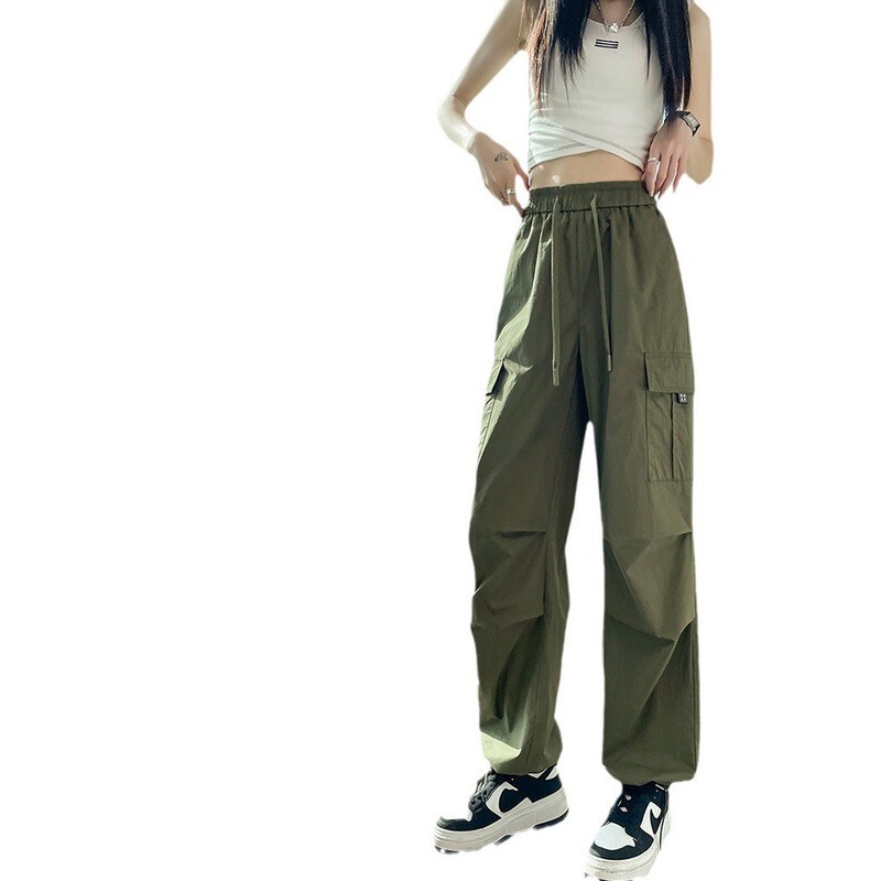 薄いタイプの登山工装のズボンの女性の夏の小さい背の高い腰はひもを引いて足を縛ります。|undefined