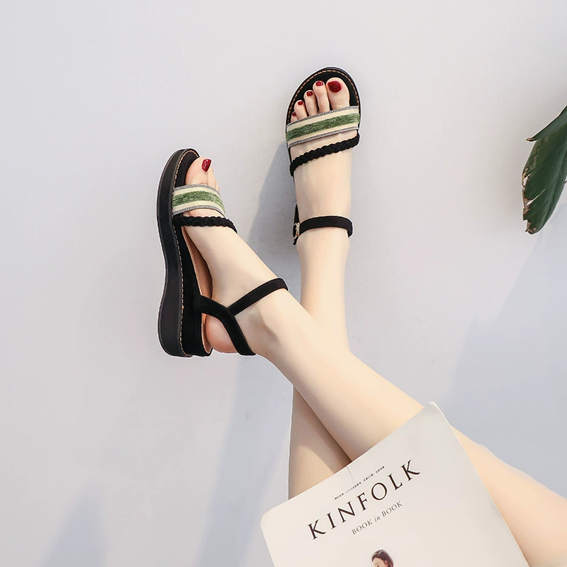 963-22 элегантные кексы римские сандалии на танкетке женские летние толстые подошвы 2023 новый стиль с юбкой в сказочном стиле