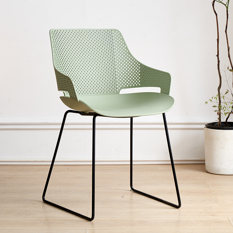 Fuente silla de plástico grueso hogar hierro forjado respaldo de plástico silla de comedor dormitorio tocador silla hueco negociación