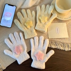 新型のかわいい韓系星五指のぬいぐるみの手袋の女性の秋冬のベルベットの保温の学生の屋外の騎乗は凍ることを防ぎます。