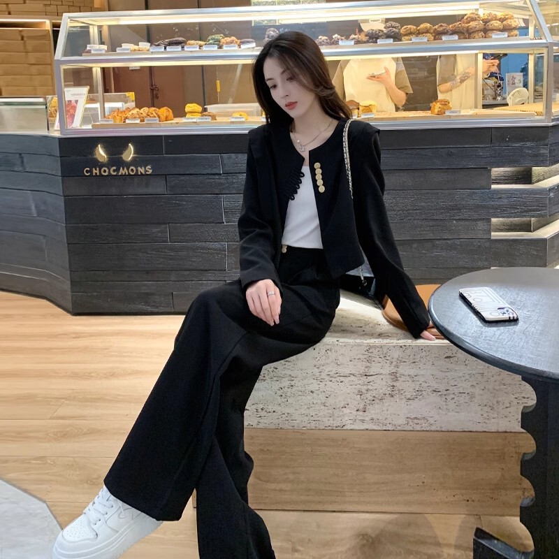 深圳南油早秋穿搭套装女时尚高级感休闲运动风chic阔腿裤两件套|undefined