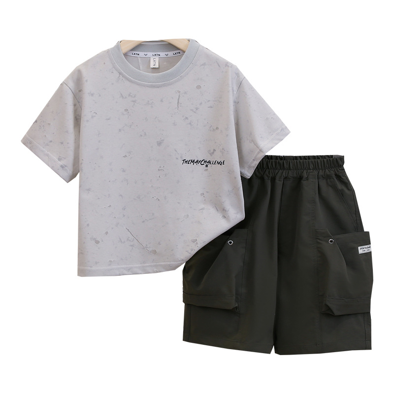 7253 Traje de camiseta para niños Verano 2025 Nuevos pantalones cortos de manga corta con estampado de moda para niños Verano de dos piezas