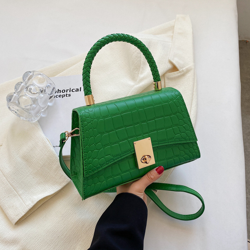 Cross-border bag 2022 fashion New woven portable hourglass bag women's bag indentation stone pattern shoulder messenger bag