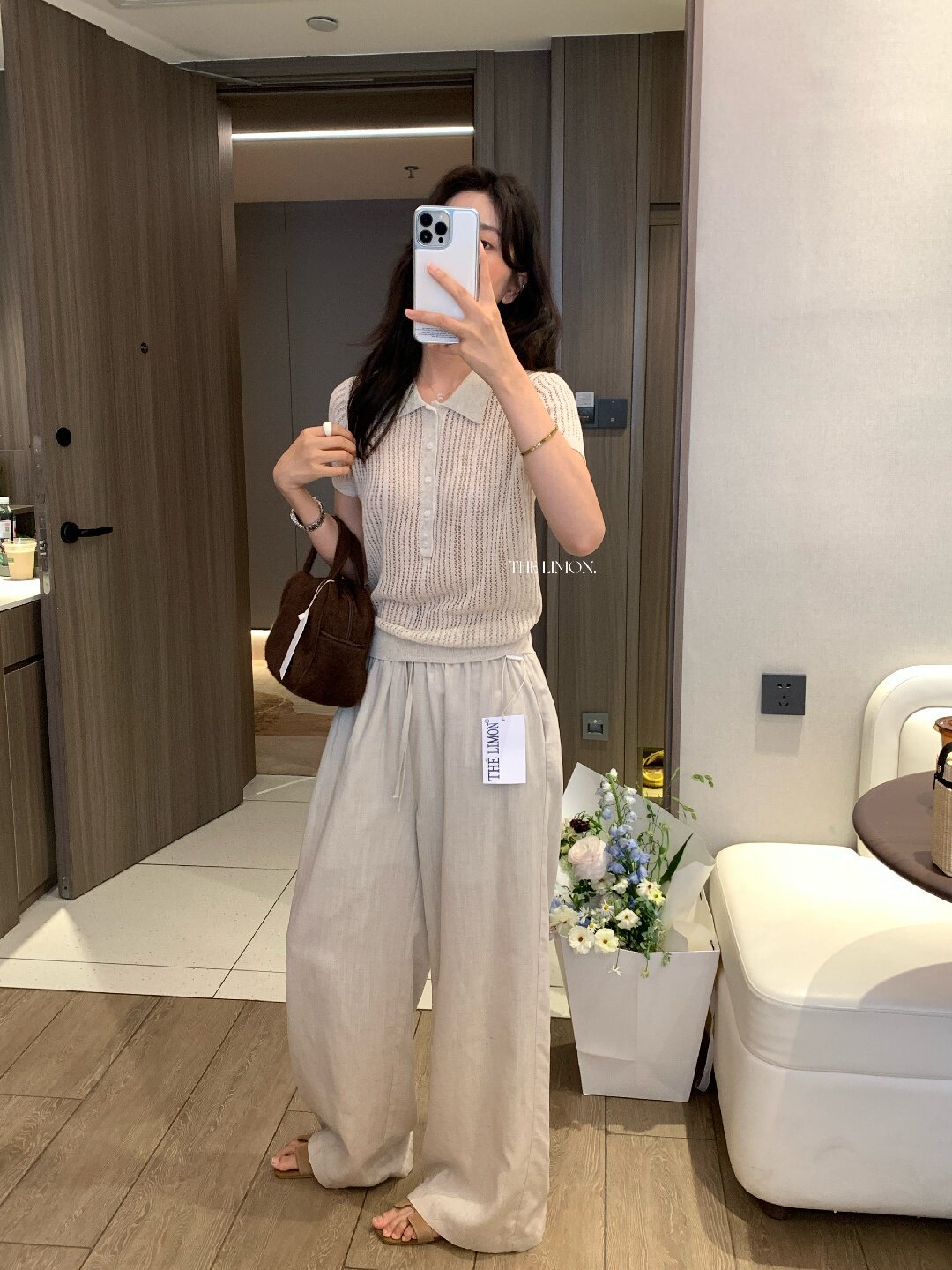 Áo thun polo nữ tay ngắn họa tiết ren Hàn Quốc 2026 mỏng nhẹ — màu nâu, Cà phê, xám đậm, Tên chi tiết 55