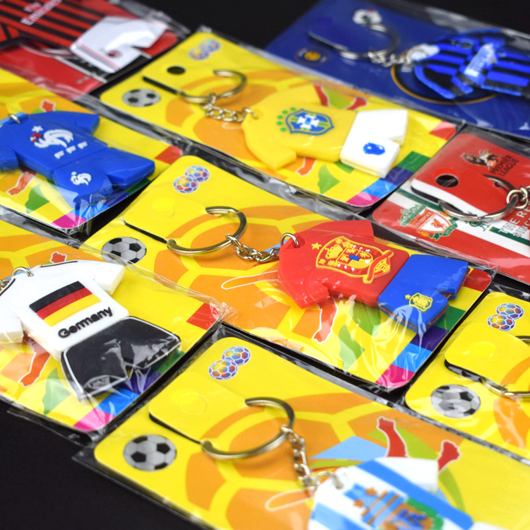 Football Club World Cup National Team Emblem PVC Mini Ball Keychain: Salah, Paris, Messi, Ronaldo