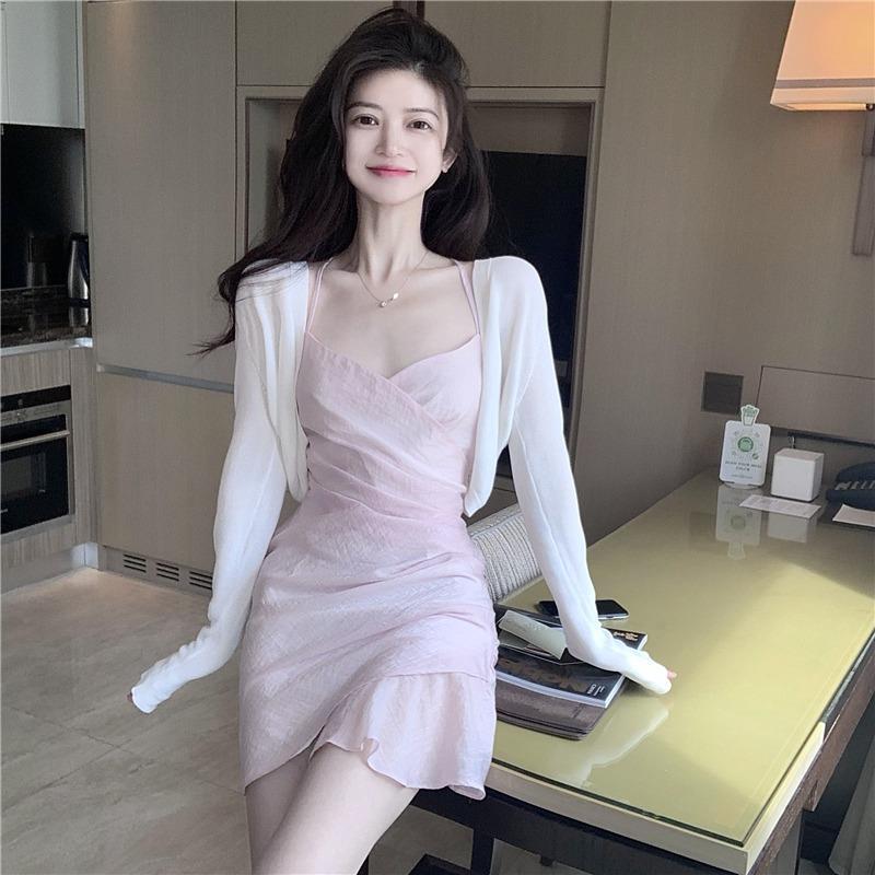 braces skirt leisure time Two piece set 2022 Korean Edition new pattern fashion white Smock Suspender dress