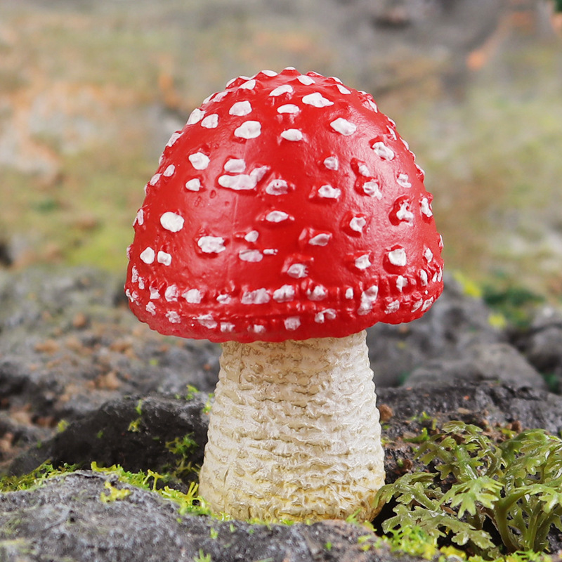 Simulated Poisonous Rope Umbrella Mushrooms from Yunnan, Wild Vegetable and Mushroom Food Models, Outdoor Garden Scene Decorations, Micro-Landscape Photography