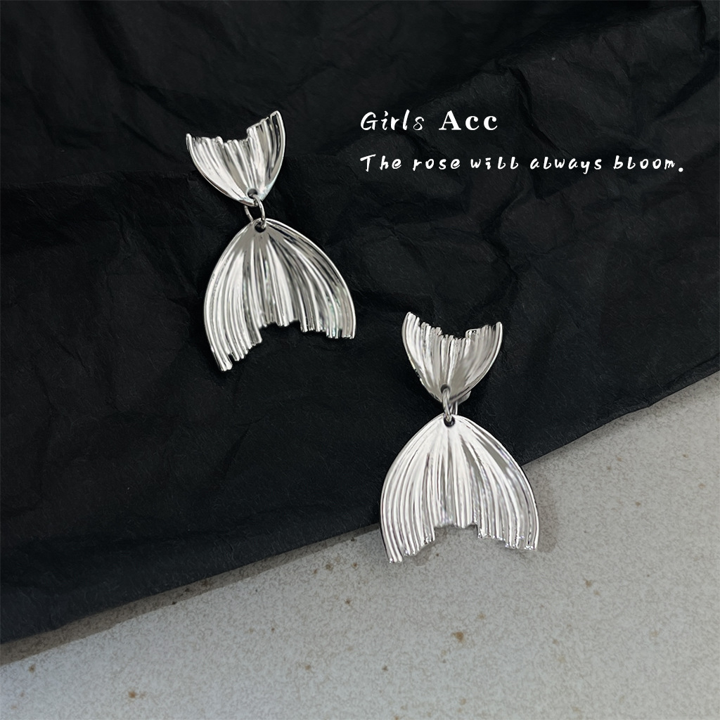 4646+44_0031_耳语场景新水印 拷贝 32.jpg