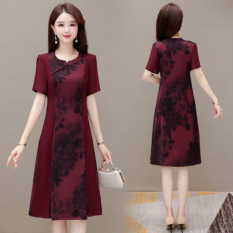 Fashionable elegant summer fitted dress