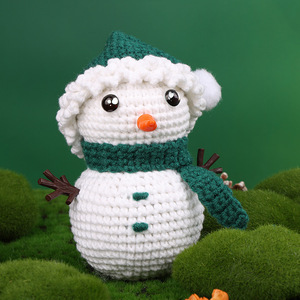 Green Hat snowman
