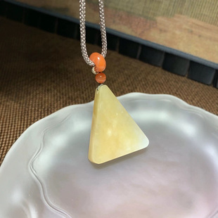 Jin Yutang Hetian Jade Sugar Jade Peace and Safety Brand Jade Delicate Sugar Color ruddy Shape Chic to wear peace