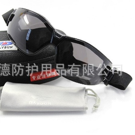 现货户外运动眼镜骑行太阳镜山地车眼镜防风防沙防飞溅眼罩攀岩