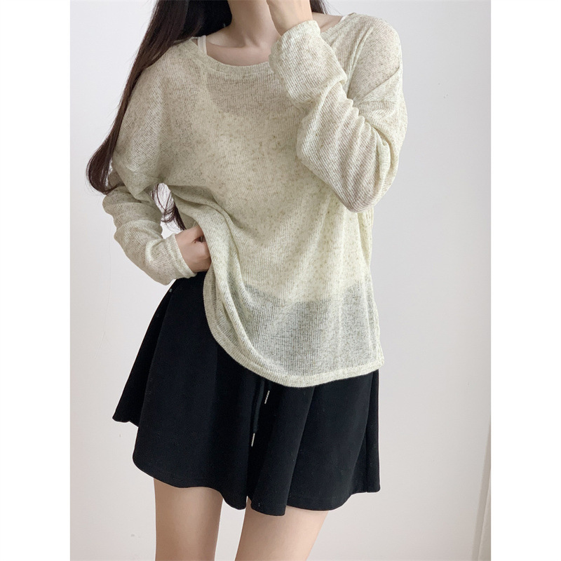 Thin Translucent Knitted T-shirt Women's Summer Long-sleeved Round Neck Korean-style Chic Sunscreen Air Conditioning Blouse Casual Top Thin Translucent Knitted T-shirt Women's Summer Long-sleeved Round Neck Korean-style Chic Sunscreen Air Conditioning Blouse Casual Top
