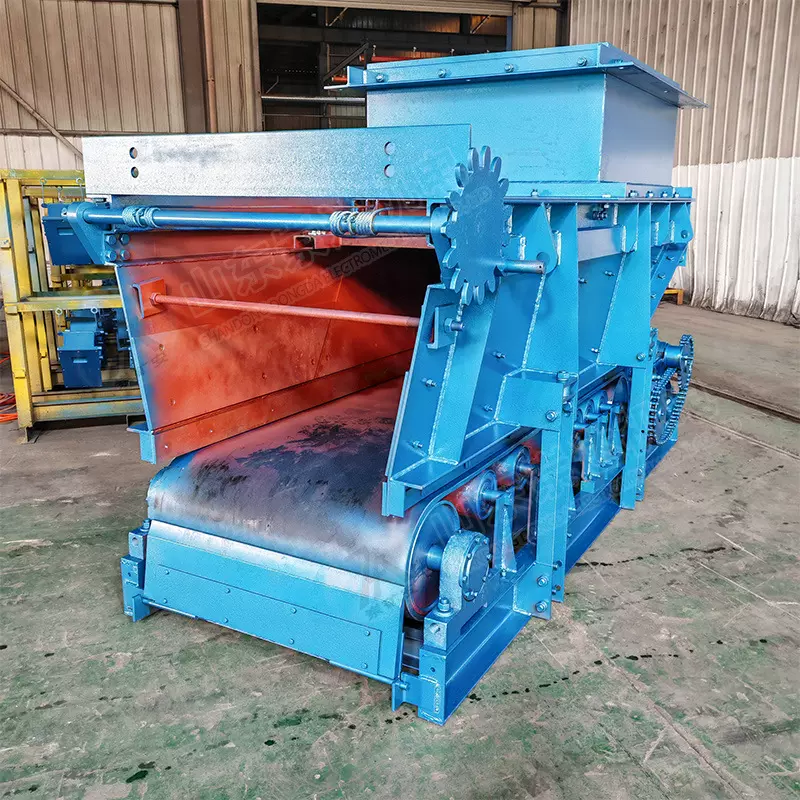 源头厂家煤矿井下运输设备安装方便GLD4000/11/S矿用带式给煤机