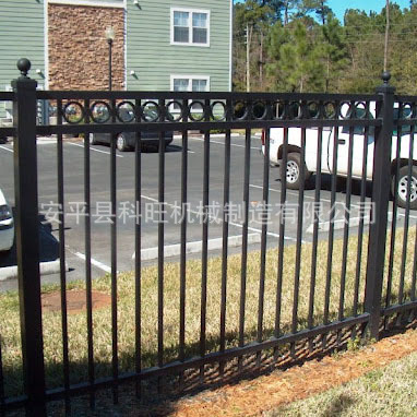 Aislamiento escolar Valla de hierro Valla de acero de zinc del patio Barandilla protectora de la pared del patio al aire libre Valla de la pared de paisajismo