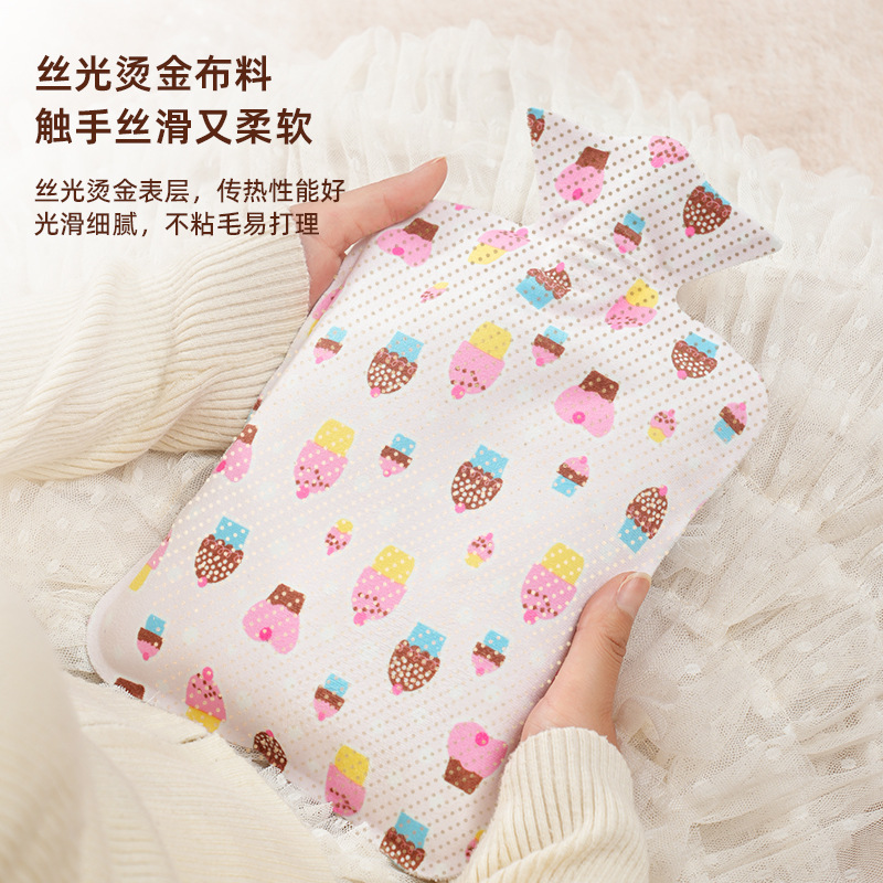 Bolsa de agua caliente, inyección de agua, bolsa de agua caliente, estómago caliente, manta cálida, pies calientes, tela de estampado en caliente, cubierta de tela de felpa, calentador de manos de riego al por mayor