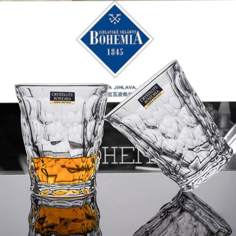 Чехия импортировала стакан из хрустального виски BOHEMIA