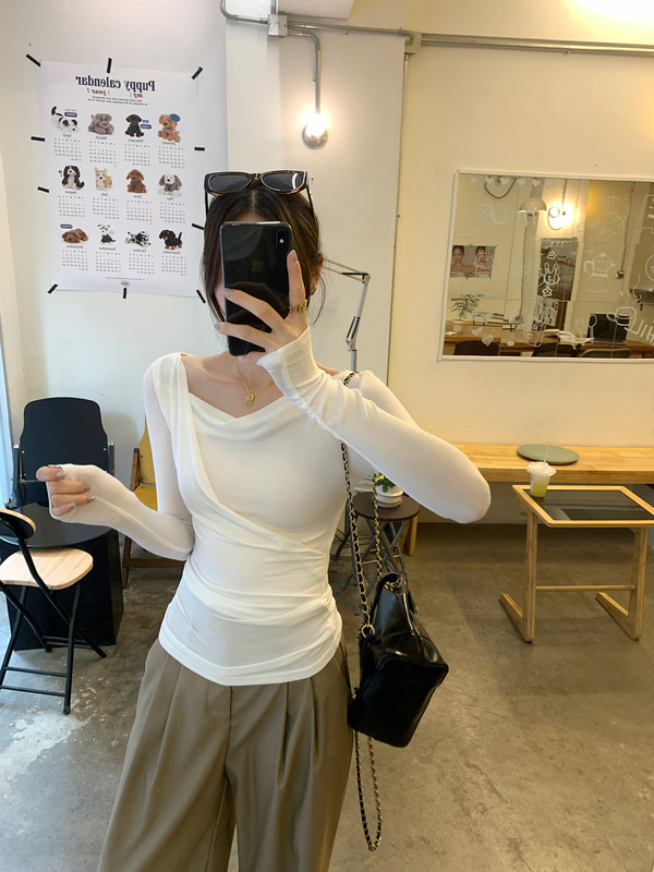 设计感小众斜肩露锁骨长袖t恤女秋季新款收腰显瘦上衣内搭打底衫|undefined