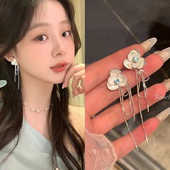 韓国の多用途のハイエンドマイクロ象嵌ジルコンドロップ釉薬フラワーイヤリング女性用ライトラグジュアリーニッチロングタッセルイヤリング