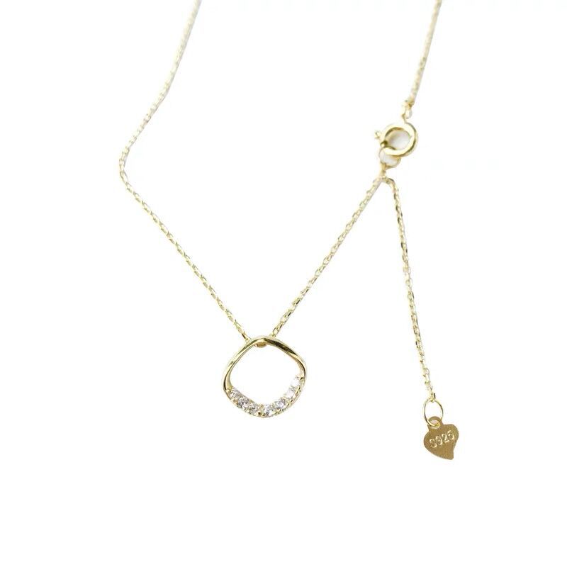 Colar de pérolas de luxo para mulher com fecho magnético_voghion.com