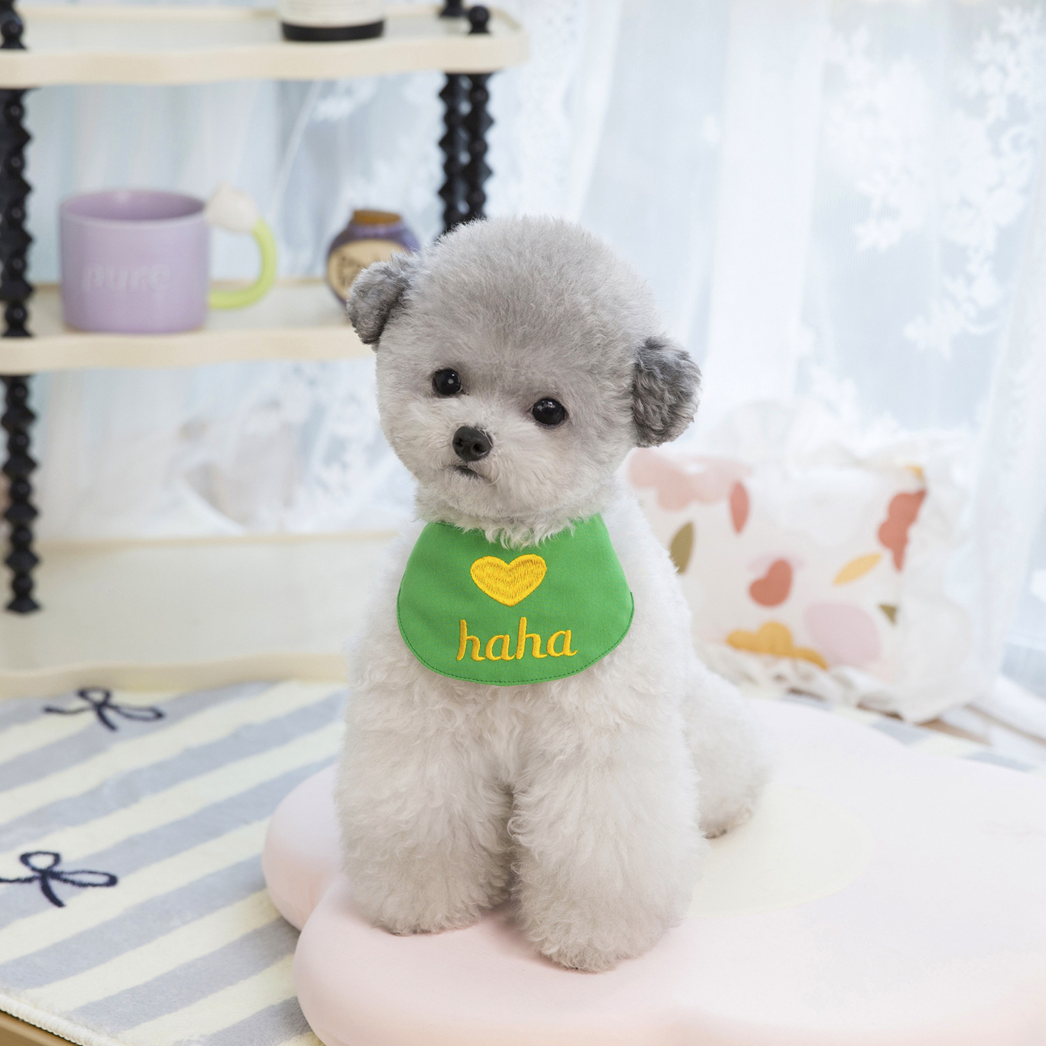 Ins Corea lindo perro cat amor babero mascota saliva toalla bichón peluche pami babero gato pets