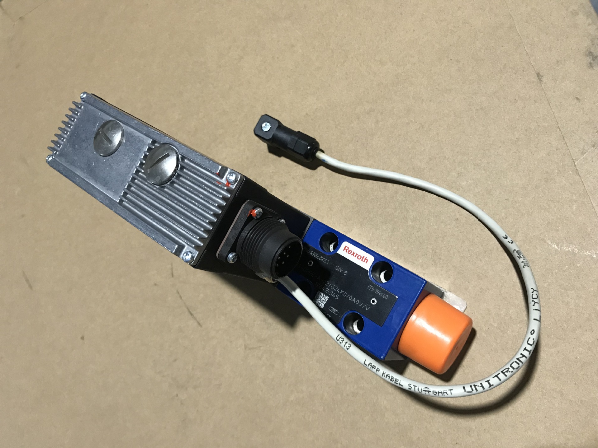 销售REXROTH产品 R900724228  VT-DFPE-A-2X/G24K0/0B0C/V