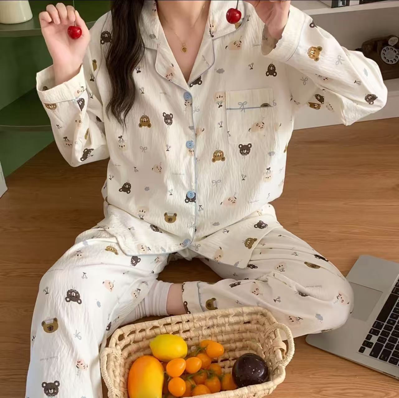 Venta al por mayor transfronteriza de algodón de nube pijamas de cachorro rizado simple japonés pantalones de manga larga de primavera y otoño para mujer
