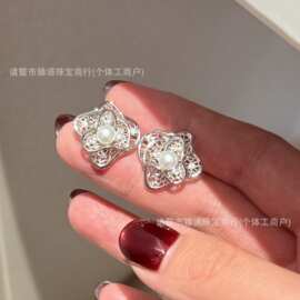5-6mm明星们同款天然高品质淡水珍珠复古花式耳钉14k注金金银两色