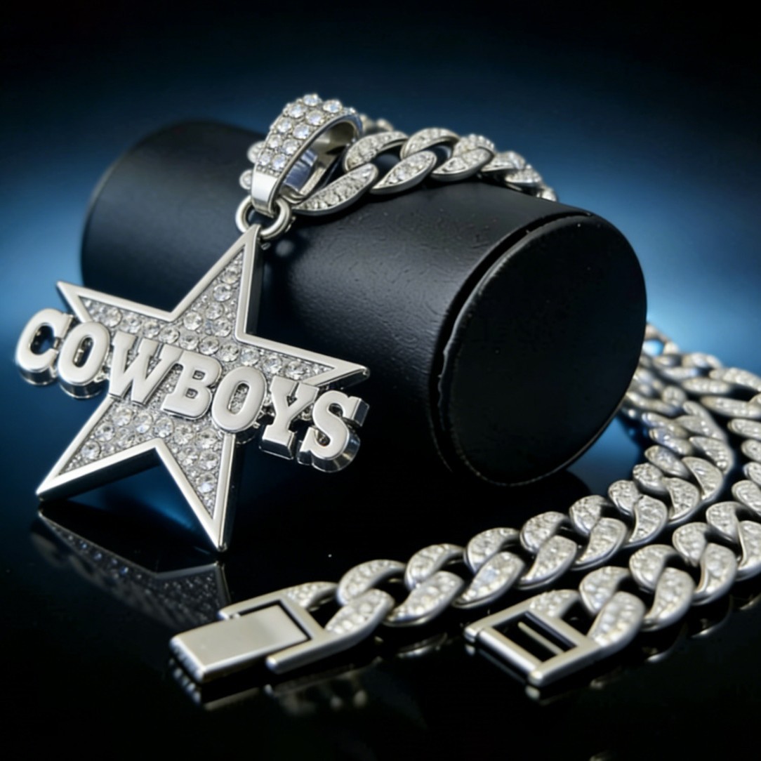 Lujo ligero de diamante completo colgante COWBOYS cadena cubana personalidad de moda cool pareja colgante hip hop personalizado