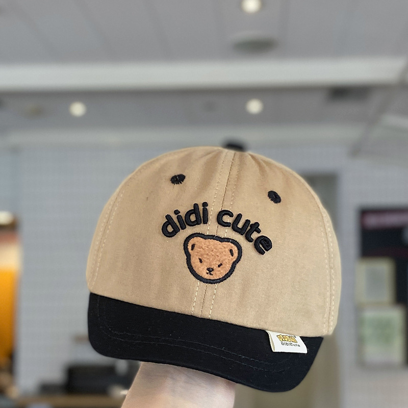 Sombrero de bebé primavera y otoño estilo delgado estilo coreano sombrero de visera de ala corta niños y niñas sombreado protector solar béisbol para bebés marea de primavera