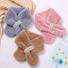 冬季毛绒围巾女网红加厚保暖围脖仿兔毛布艺珍珠标毛绒户外小围巾