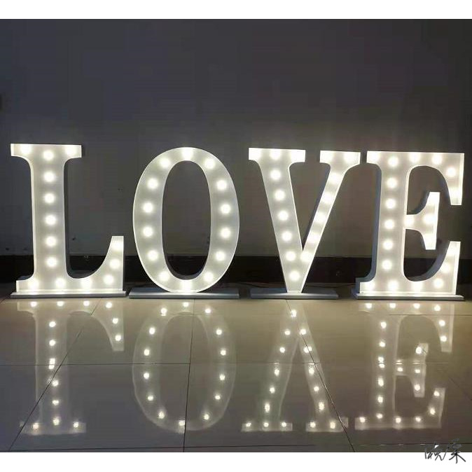 复古大灯泡发光字大灯泡发光数字灯英文字母大号装饰迷你玫瑰