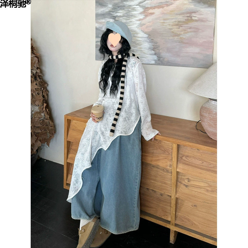 Новый нишевый дизайн, слегка прозрачный жаккардовый топ с неровным подолом.