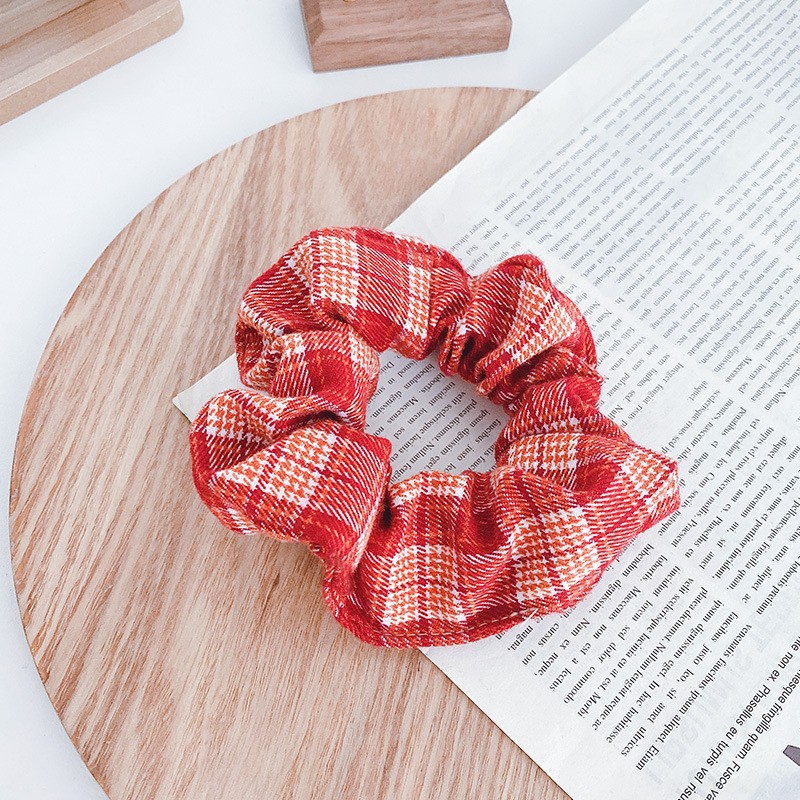 Estrellas con el mismo anillo de cabello de intestino grande estricado de moda simple dulce y elegante cuerda de cabello de dama de alta elástica cuerda de cabeza universal