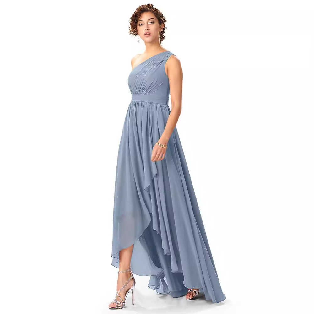 Vestido de noche para mujeres verano 2026 nuevo temperamento hombro pequeño cola celebridad fiesta de cumpleaños vestido diario