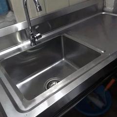 プラットフォーム付き業務用シンク、床置き型 304 ステンレス鋼シングルシンク、家庭用スタンド付きシンク