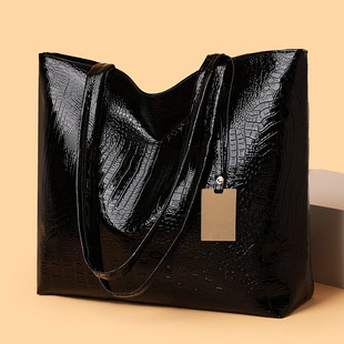 �羳�¿����ذ����{�~�y����Ů�������͹�Ůʿ����μ�Ҹ�°�