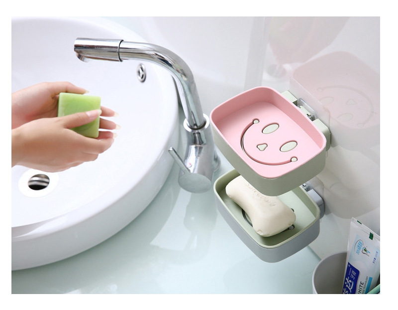 Smiling Face Soap Dispenser Bathroom No-Drill Wall-Mounted Cute Creative Drainable Portable Travel Student Dormitory Soap Rack