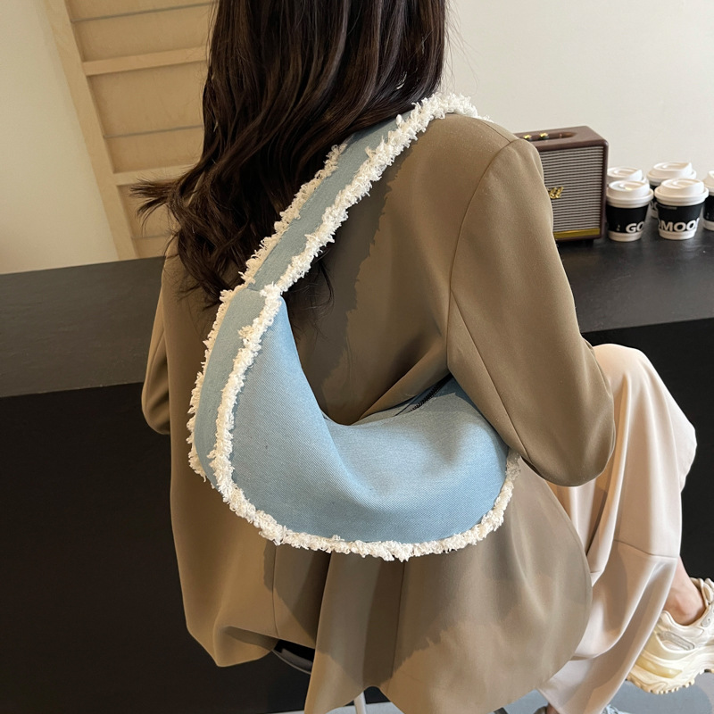 Bolso de axila de mezclilla en bruto casual simple de moda coreana 2024 otoño e invierno nuevo bolso de viaje de trabajo de un solo hombro