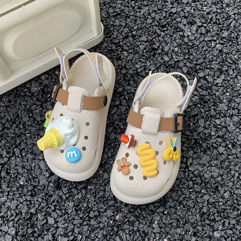 Zapatillas Birkenstock para niños lindos de moda, transpirables, suela blanda, suela gruesa, zapatos con agujeros, zapatos para niños de verano, sandalias y zapatillas, todo fósforo
