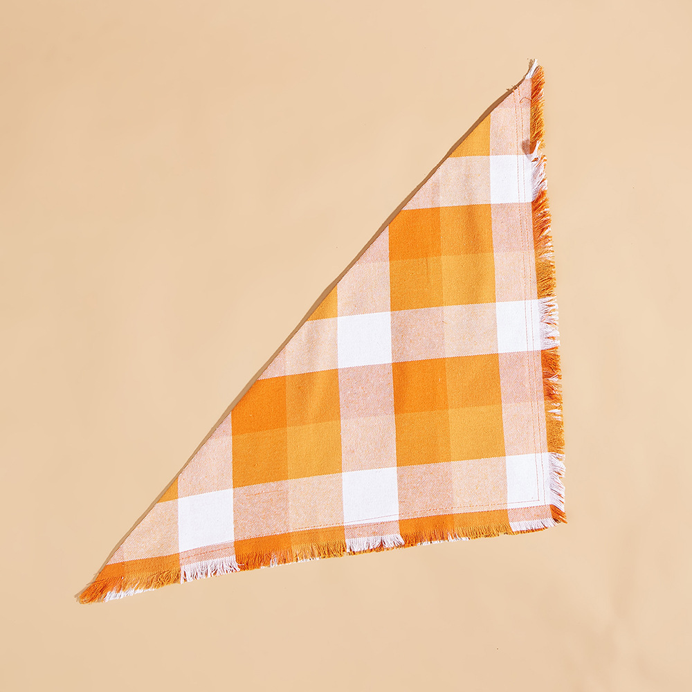 Tanpopo transfronterizo nuevo Plaid perro saliva toalla mascota perro triángulo toalla mascota bufanda ropa al por mayor